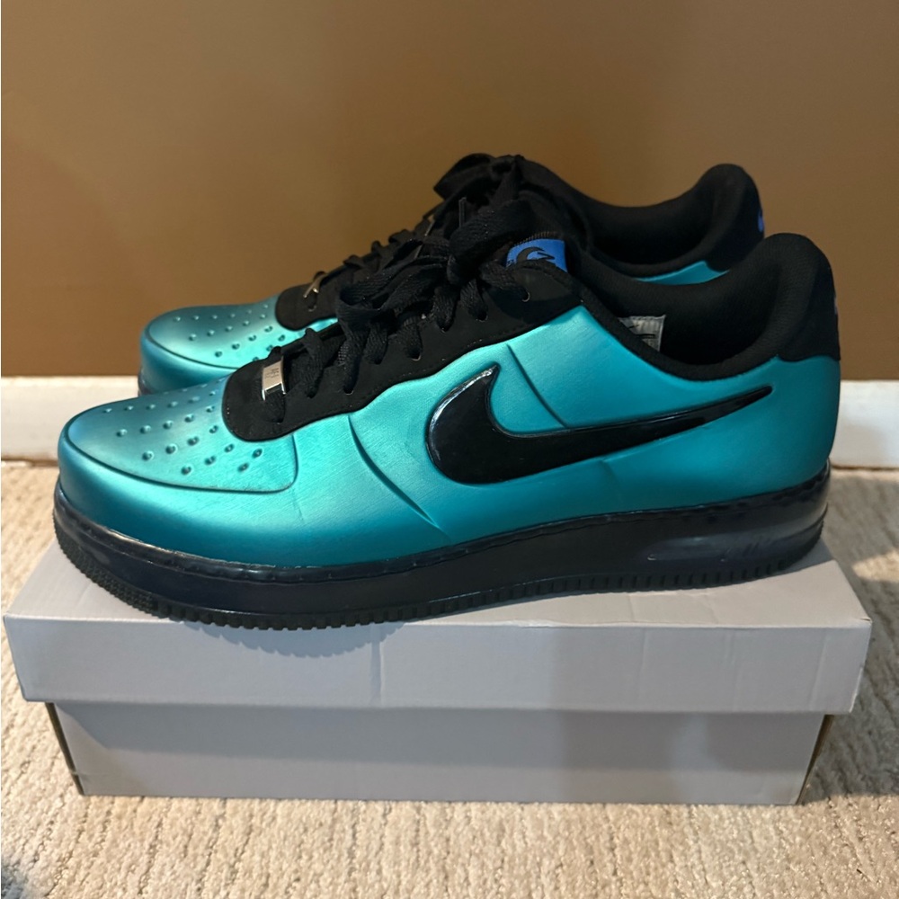 Nike AirForce 1 Low - Foamposite